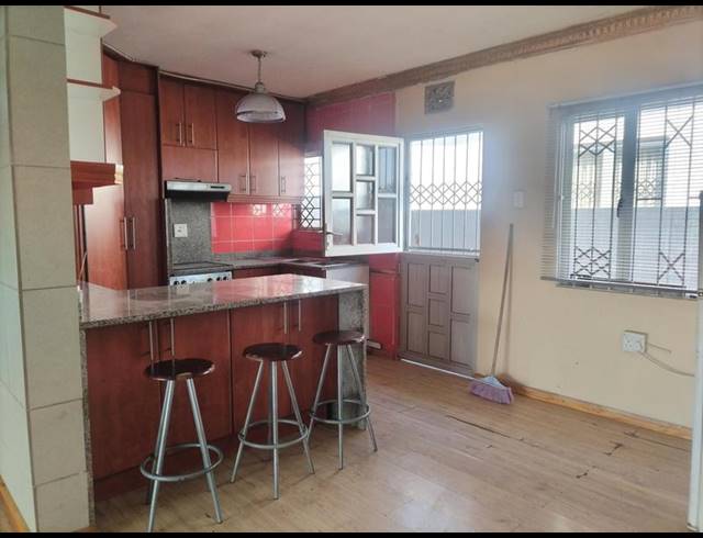 4 BEDROOM HOUSE FOR SALE IN WELBEDACHT